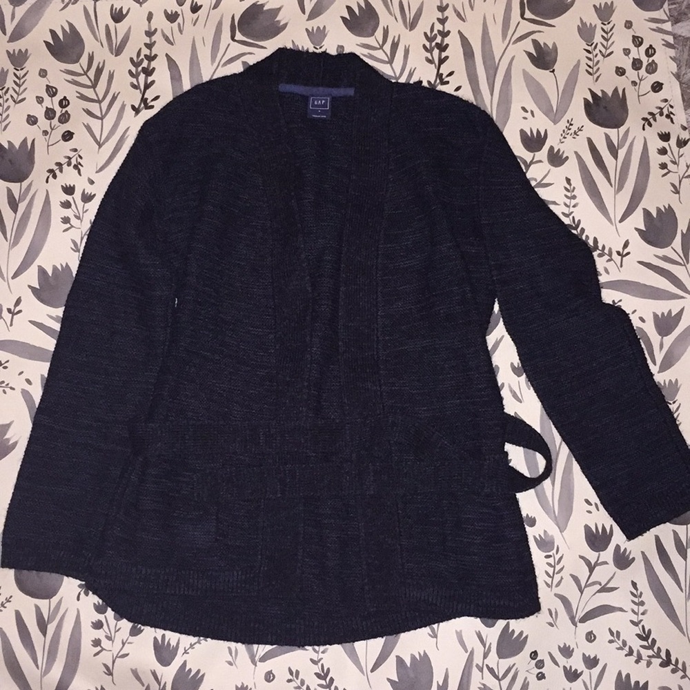 Gap cardigan